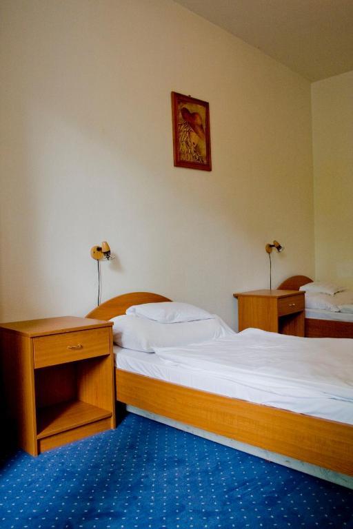 Club Aliga Retro Resort Balatonvilagos Room photo