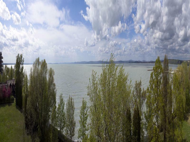 Club Aliga Retro Resort Balatonvilagos Exterior photo